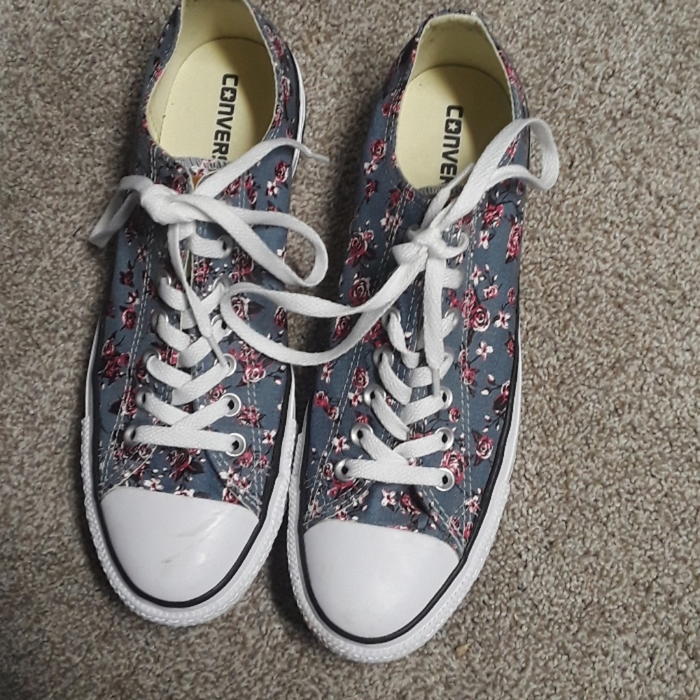 Denim roses floral Chuck Taylor Converse